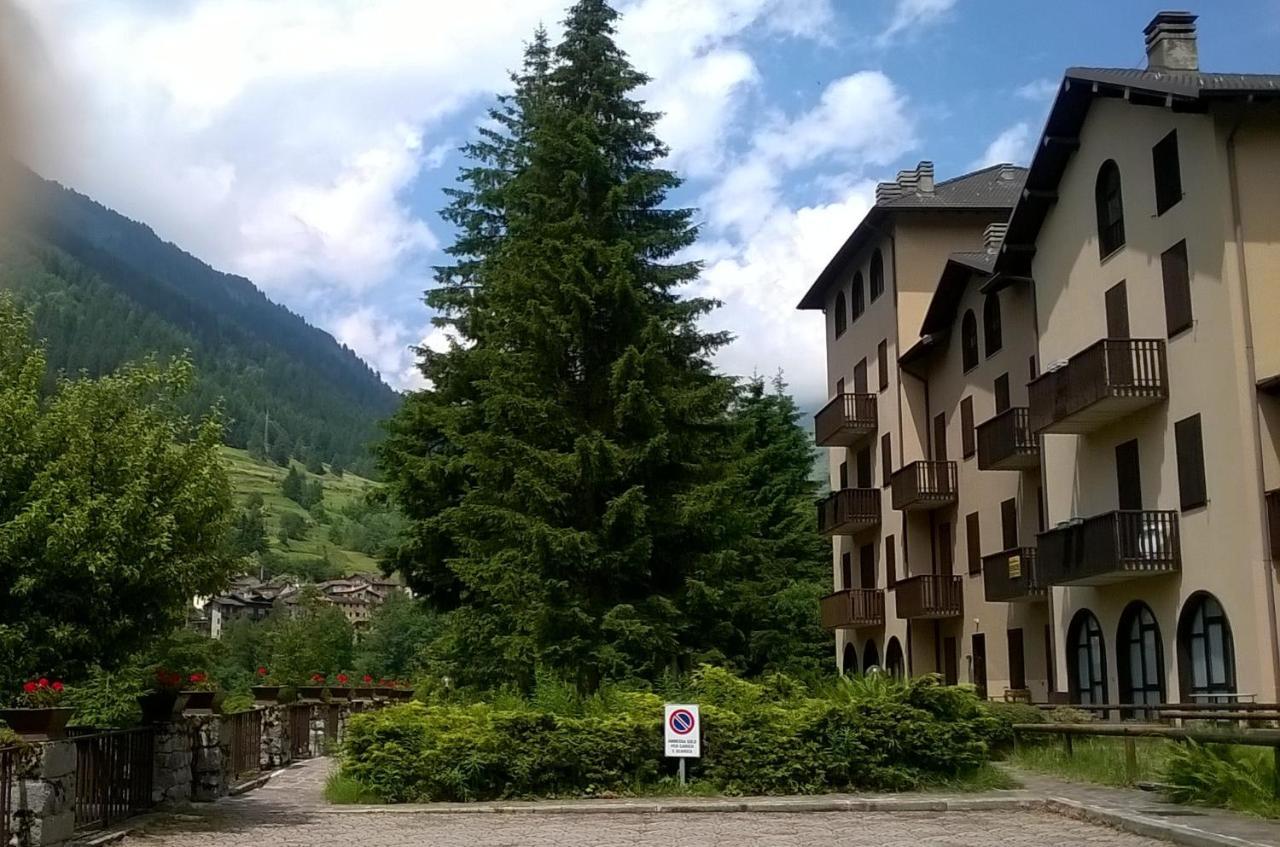 蓬泰迪莱尼奥Tettuccio Montesole公寓式酒店 外观 照片