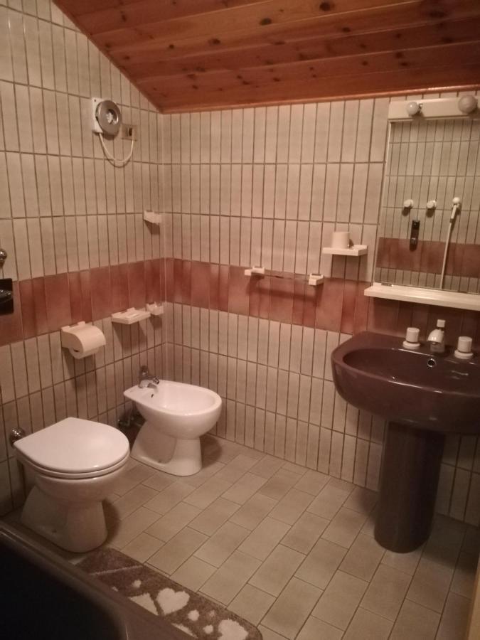 蓬泰迪莱尼奥Tettuccio Montesole公寓式酒店 外观 照片